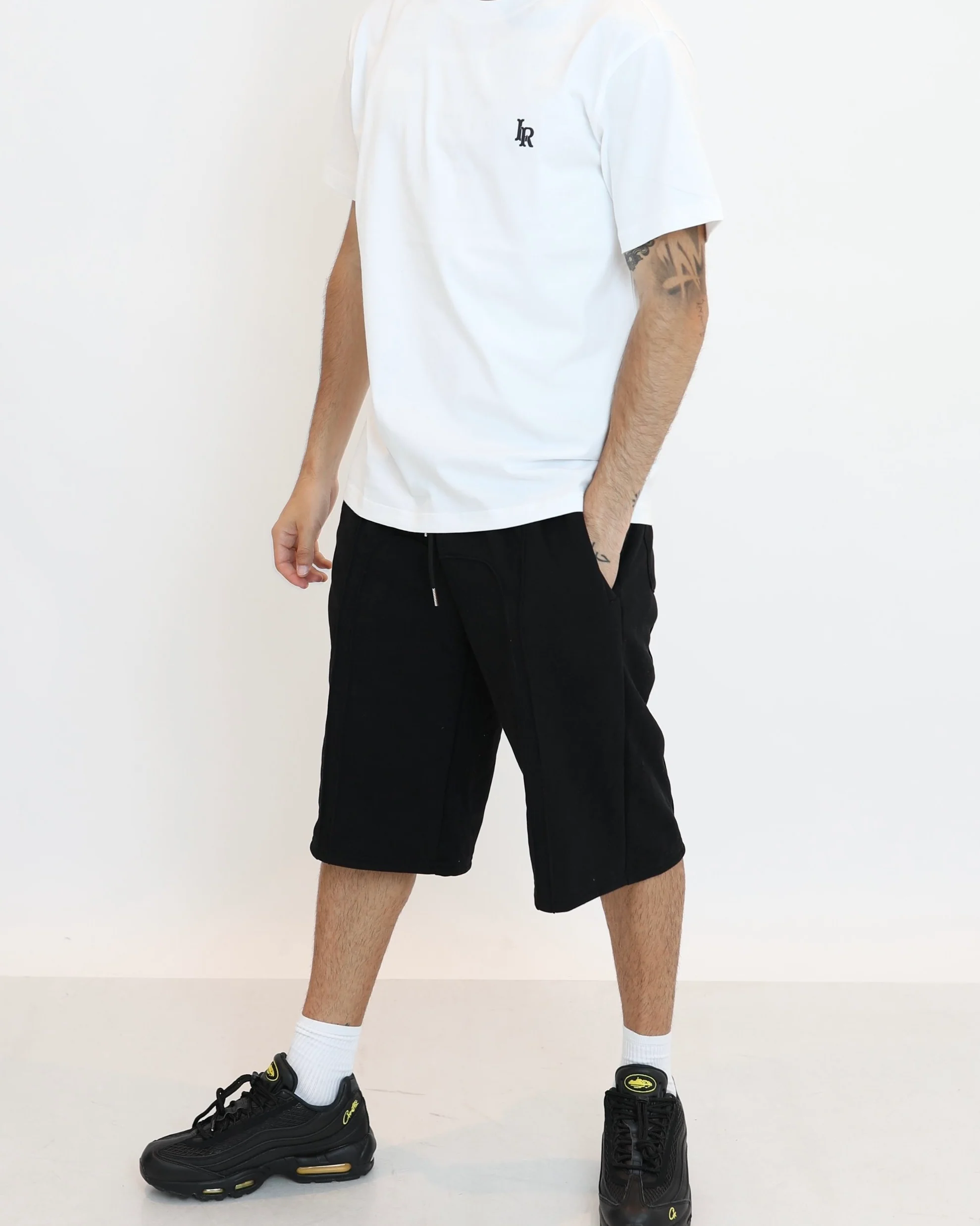 LUNARA® SHORTS - Image 13