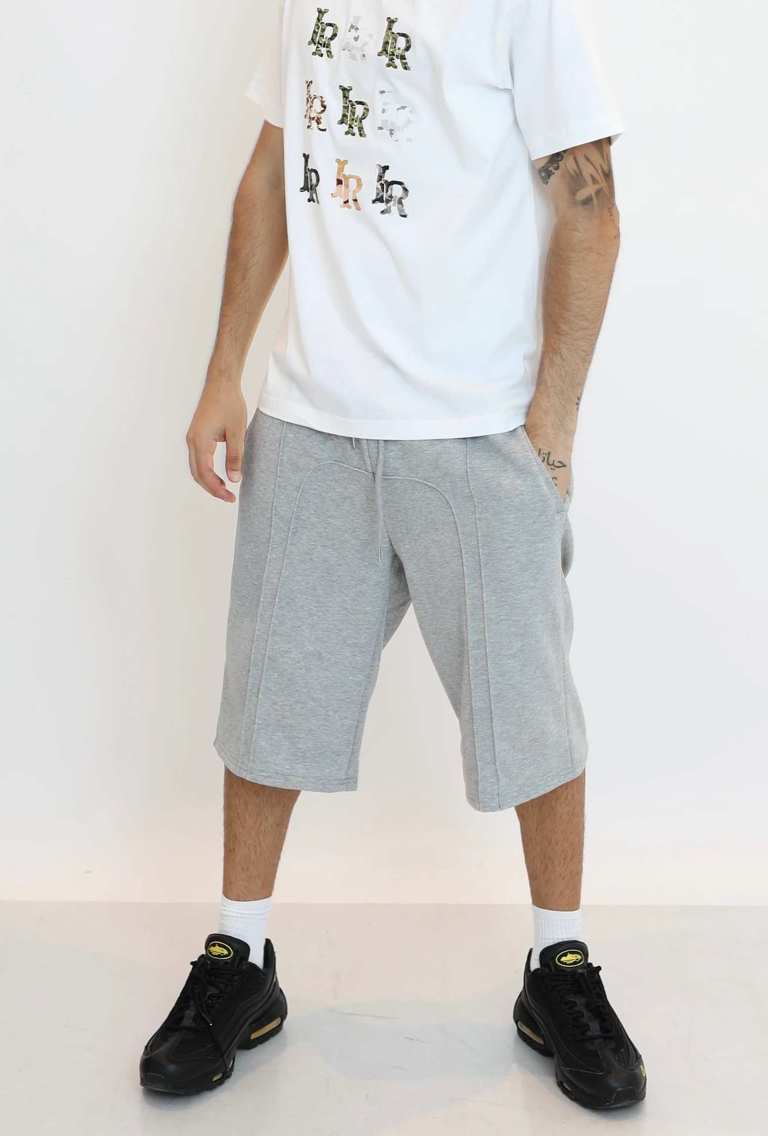 LUNARA® SHORTS - Image 4