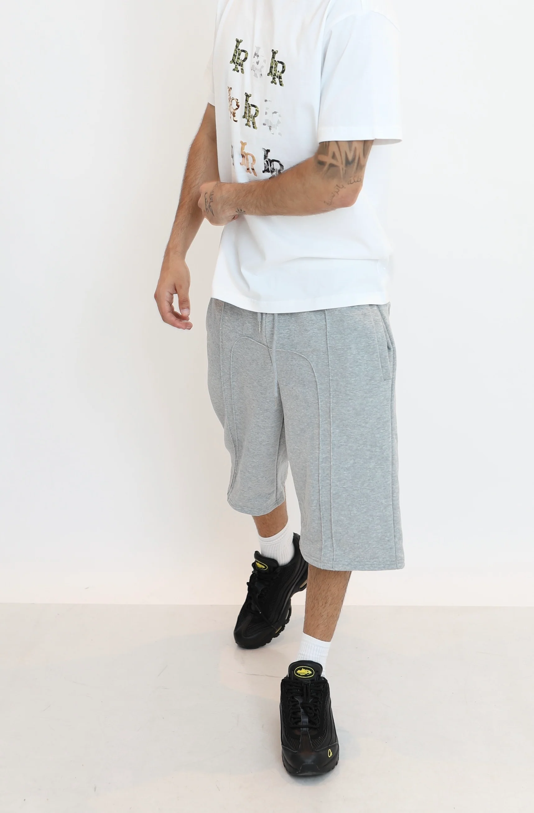 LUNARA® SHORTS - Image 5