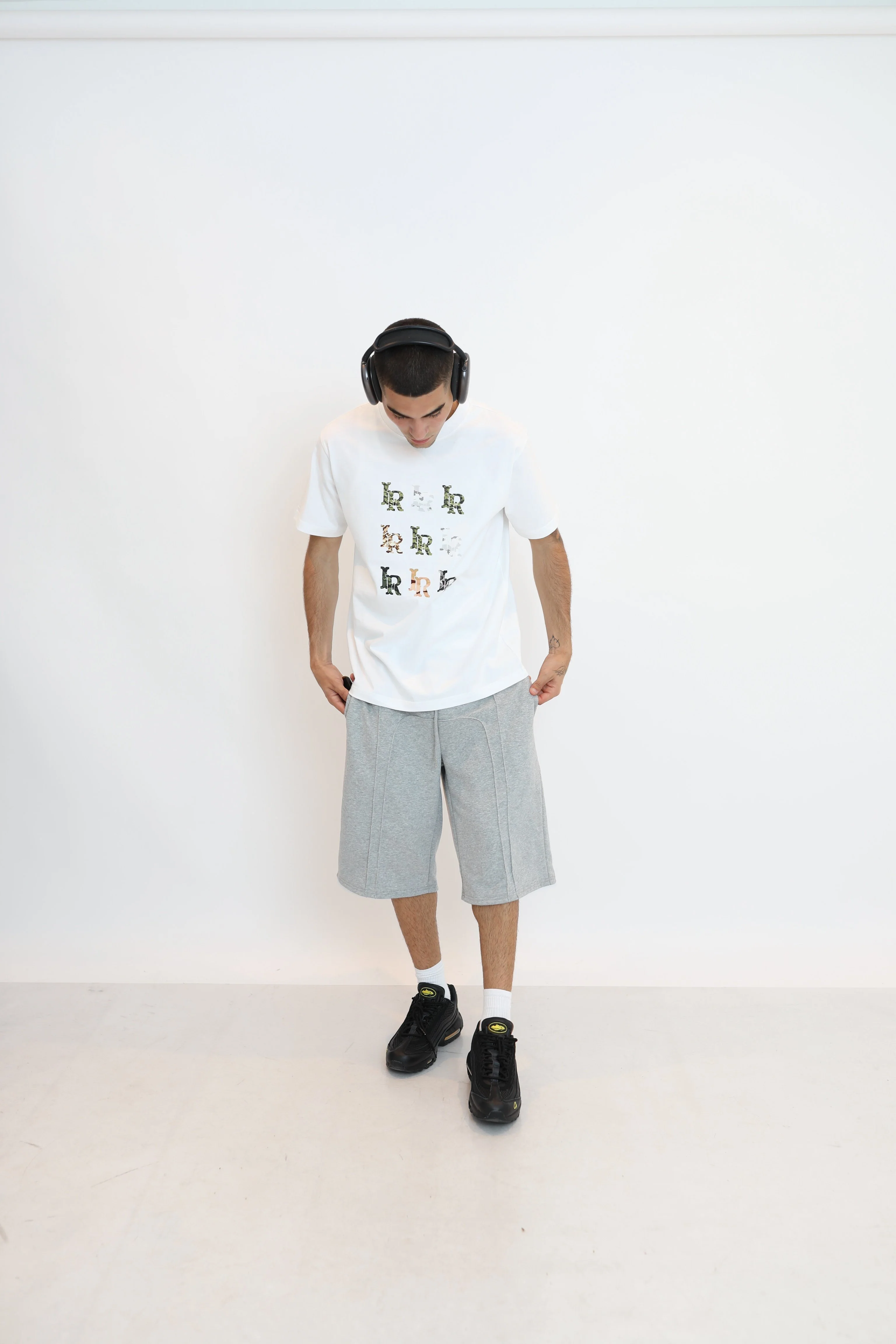 LUNARA® SHORTS - Image 8