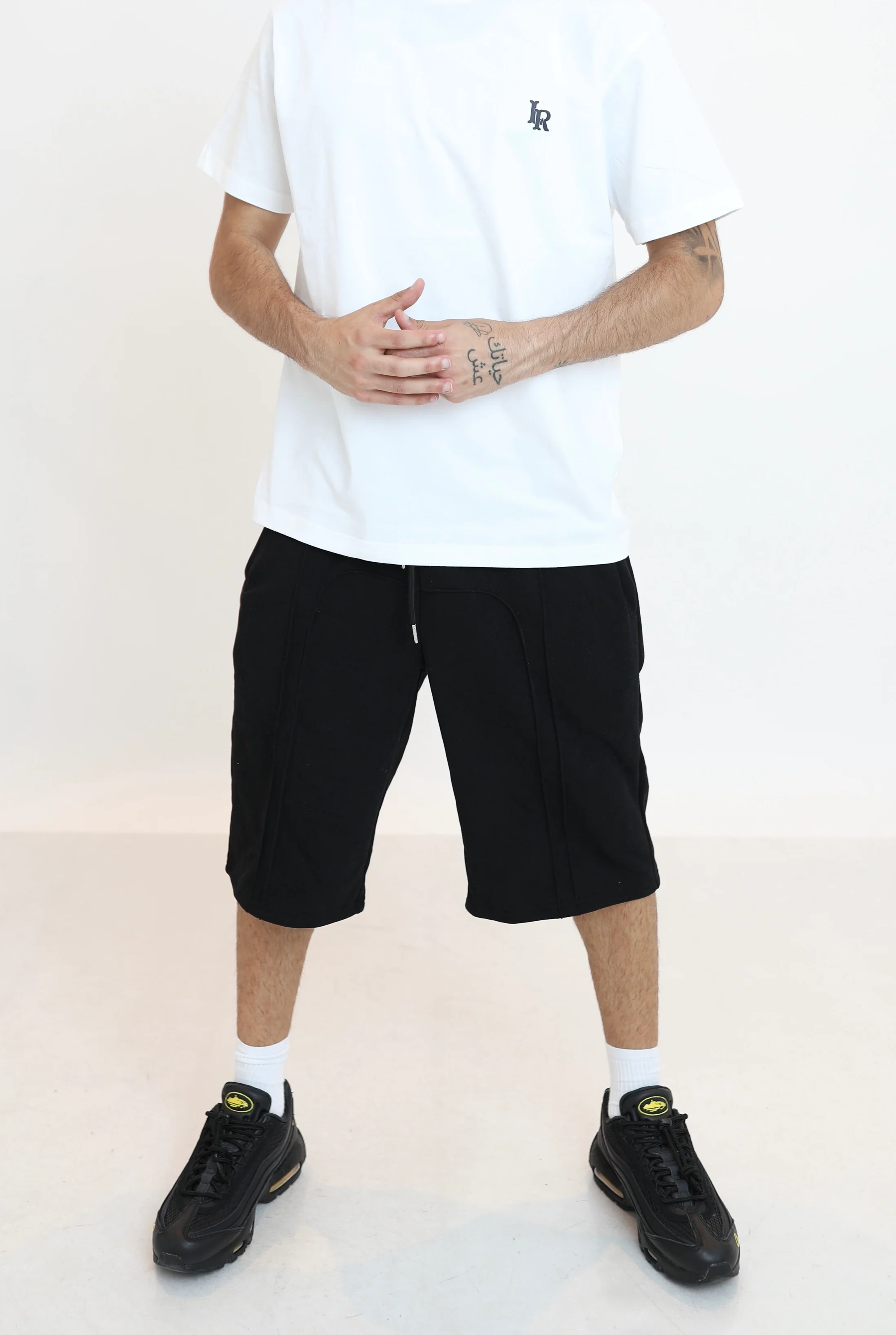 LUNARA® SHORTS - Image 9
