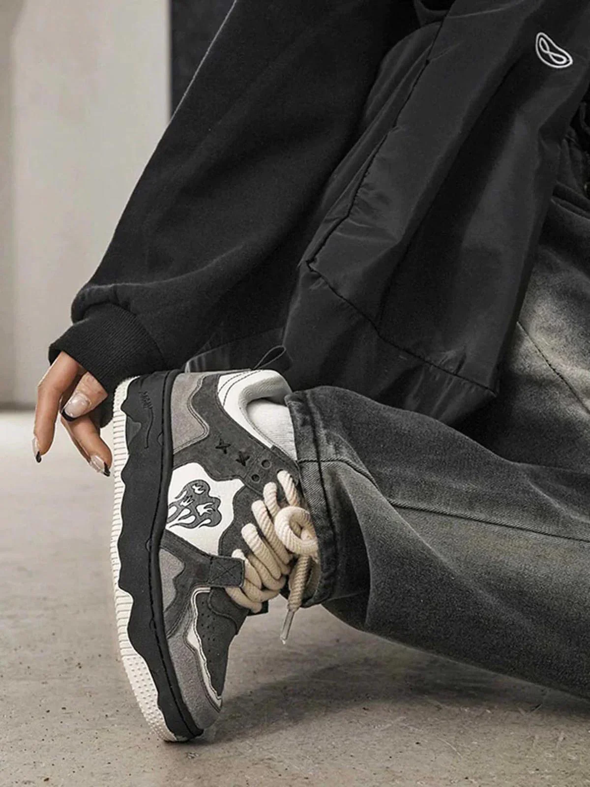 LUNARA® Retro Flame Sneaker - Image 17