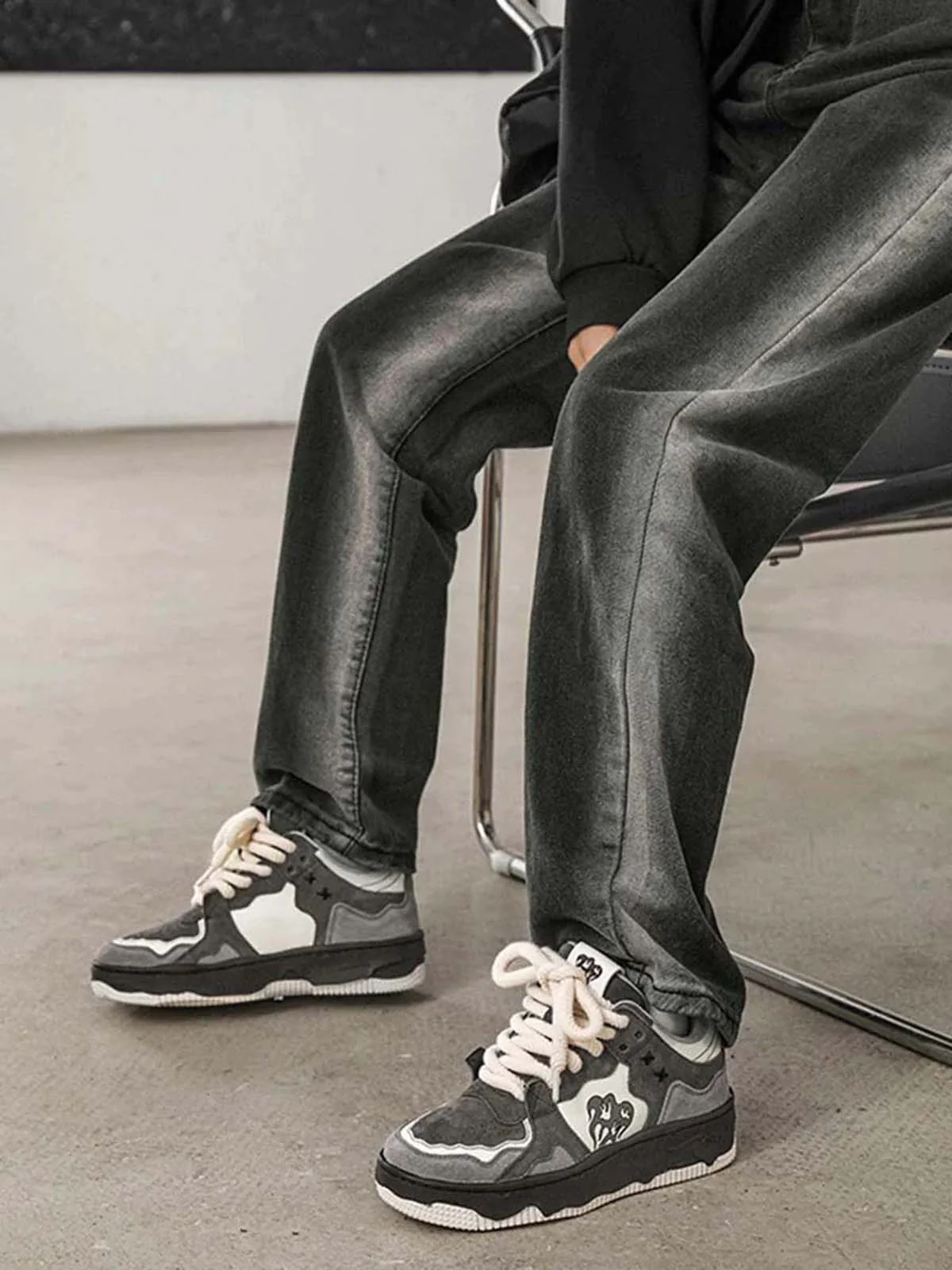 LUNARA® Retro Flame Sneaker - Image 18