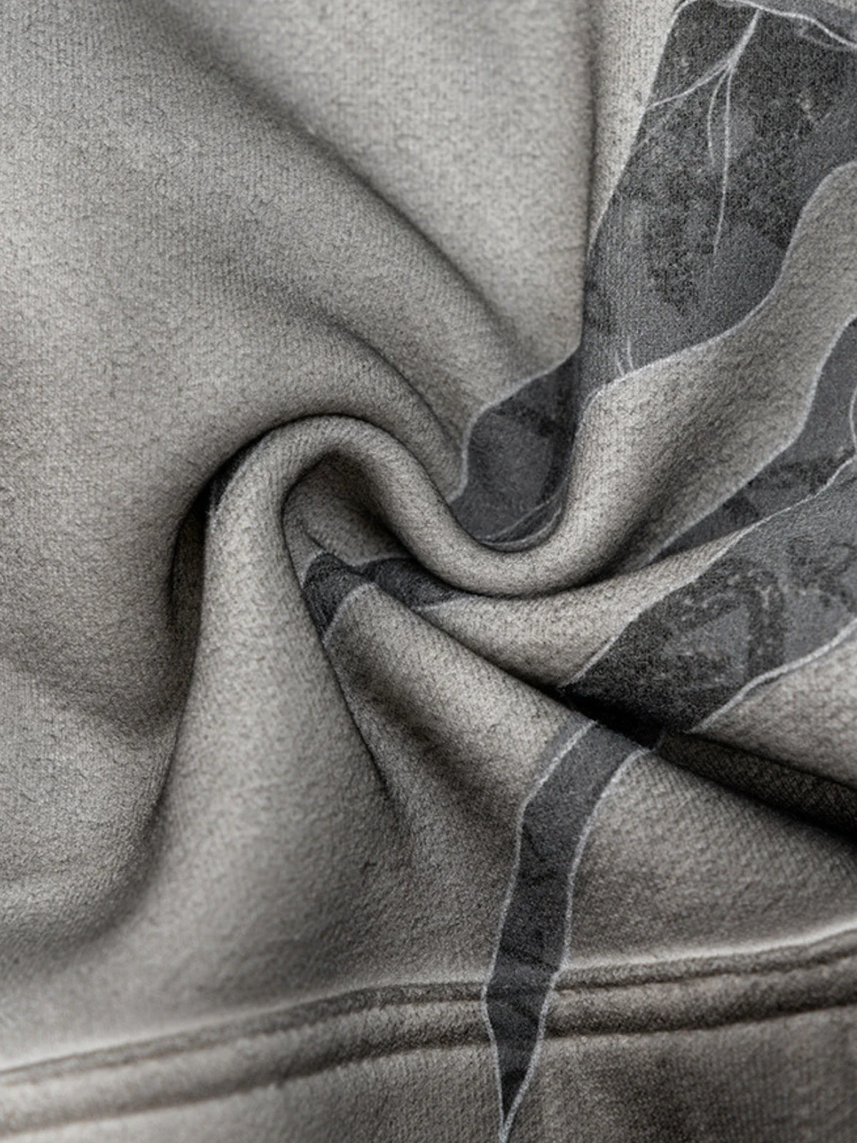REMINI - Oversized Print Zip Up Hoodie - Image 7